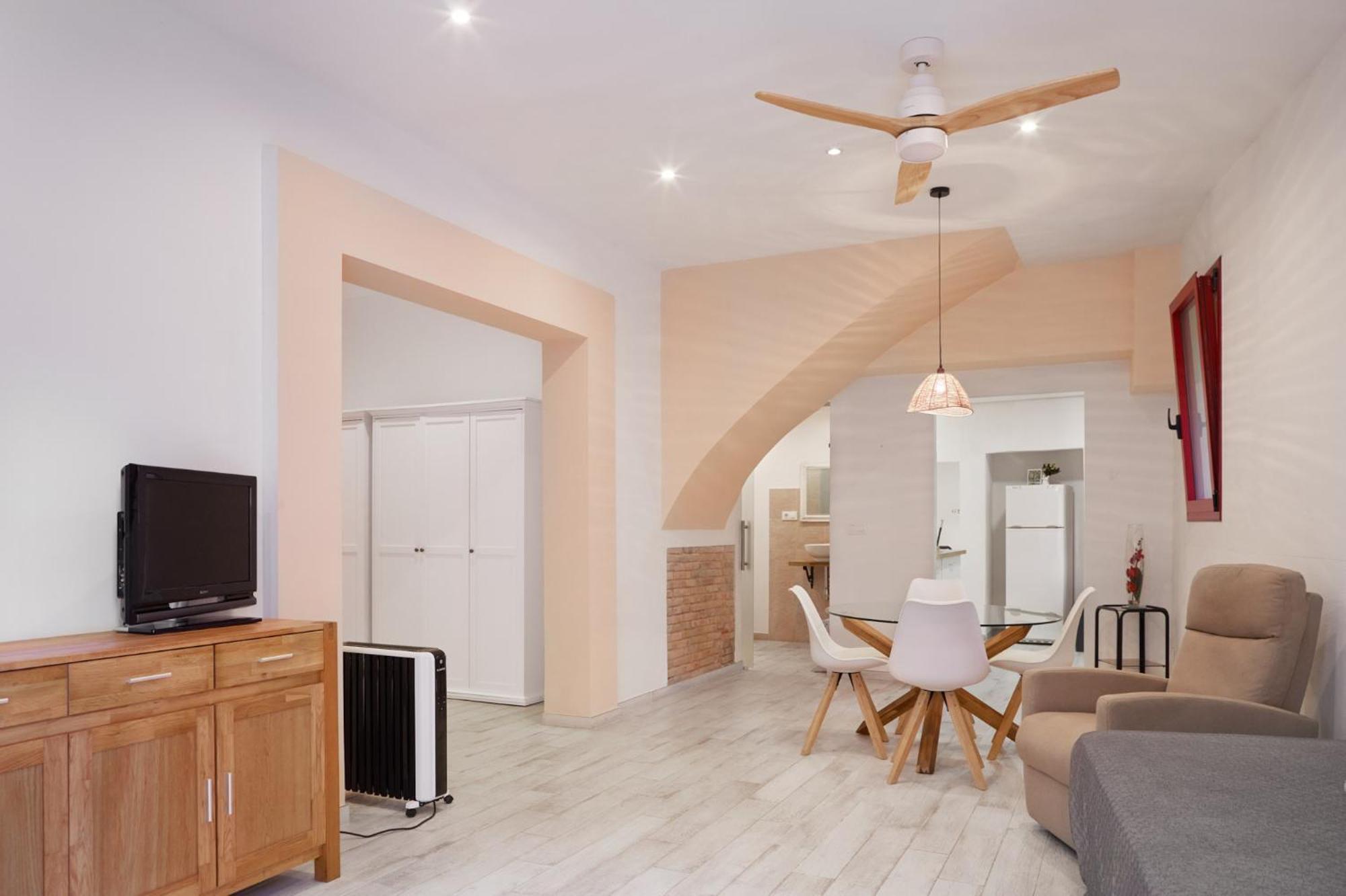 Loft Con Encanto En El Corazon Historico De Peralada Εξωτερικό φωτογραφία
